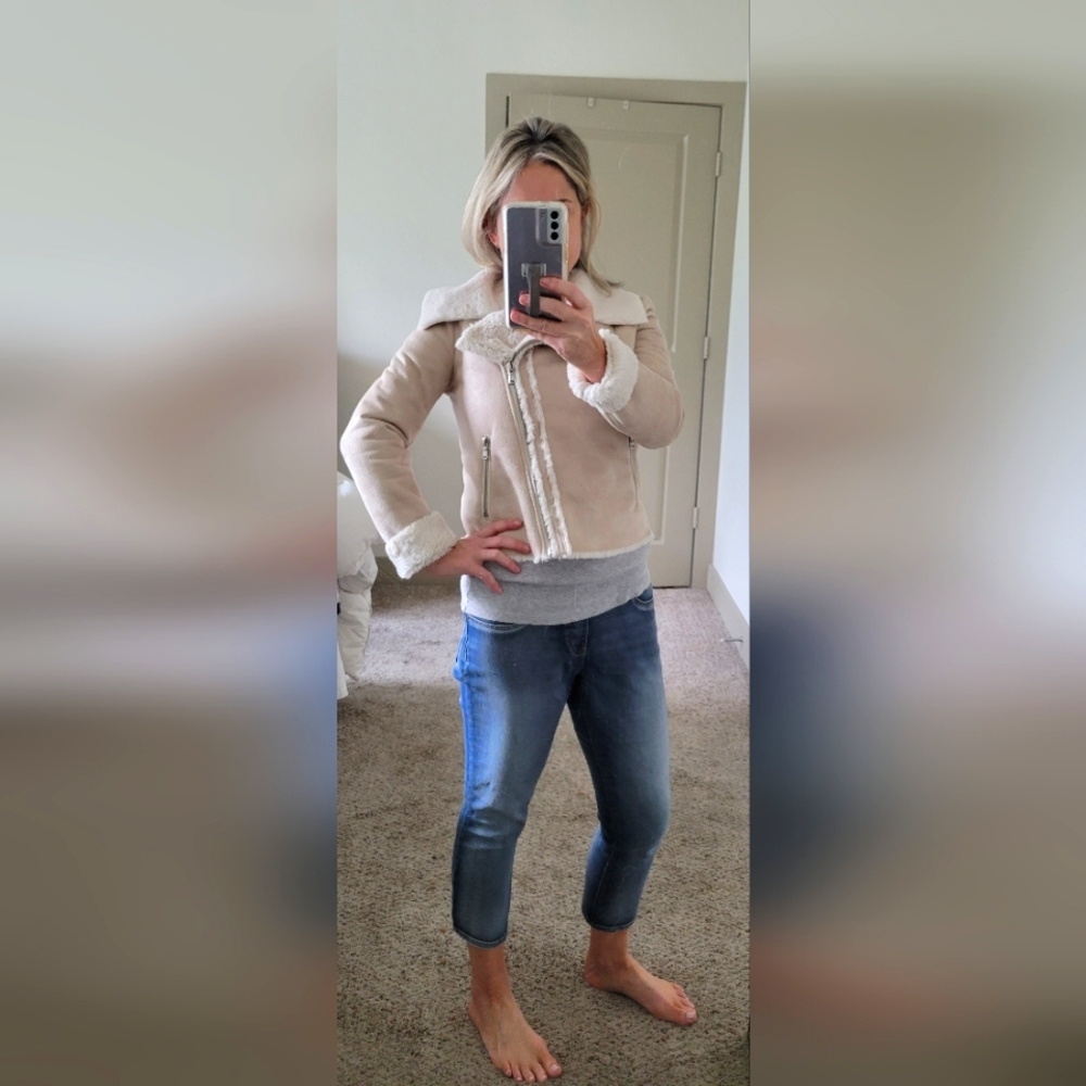 Faux Fur Lined Suede Aviator Jacket by FOREVER 21 - Picture 14 of 15